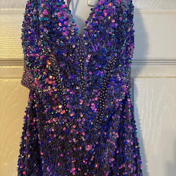 Vienna Prom Dress - Picture 5 of 6